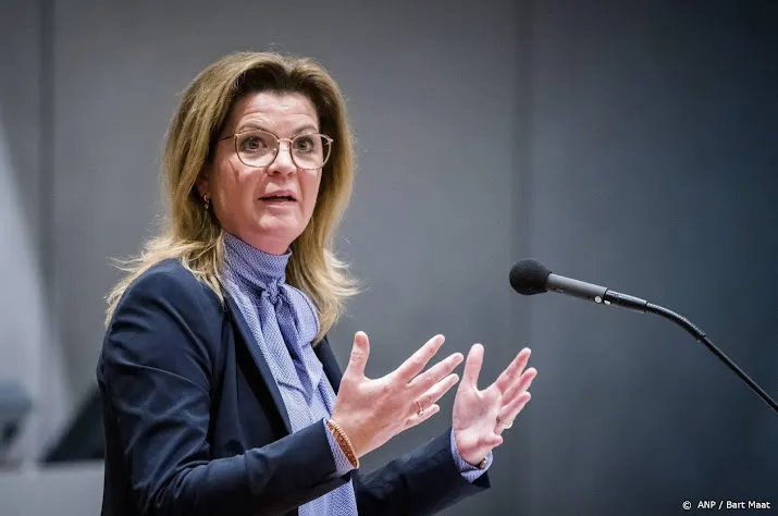 van der wal brussel gaat ons niet uit stikstofcrisis helpen