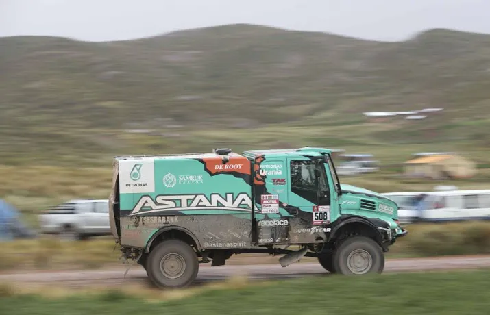van genugten boekt tweede dagzege dakar