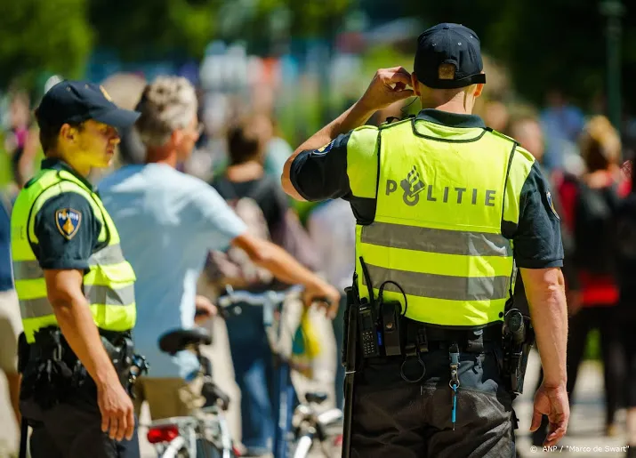 van zanen waarschuwt met inzet me bij wangedrag betogers