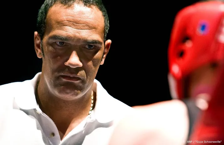 vanderlyde hoopt op echte rematch boksers tyon en holyfield