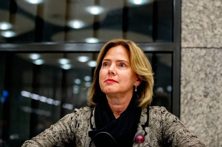 veel vragen voor minister over stint