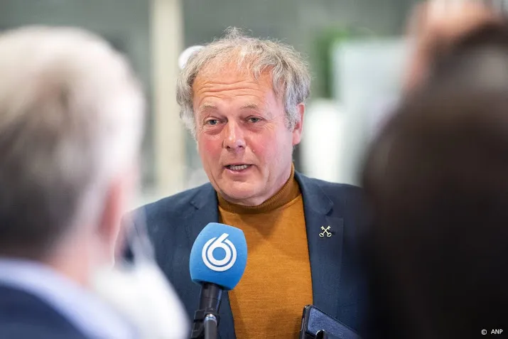veiligheidsberaad vergadert digitaal met andere voorzitter