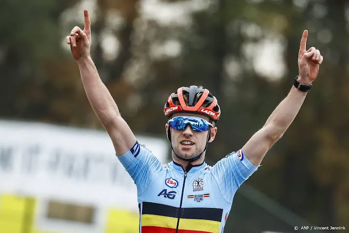 veldrijder iserbyt ook in wereldbekercross koksijde de sterkste