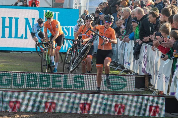 veldrijdster betsema wint ook in wereldbeker