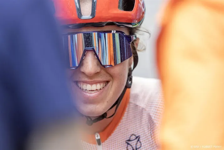 veldrijdsters met van anrooij zonder van empel naar flamanville