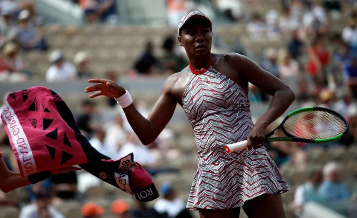 venus williams direct onderuit in parijs
