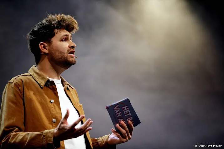 verdachten van bedreiging schrijver pim lammers staan terecht