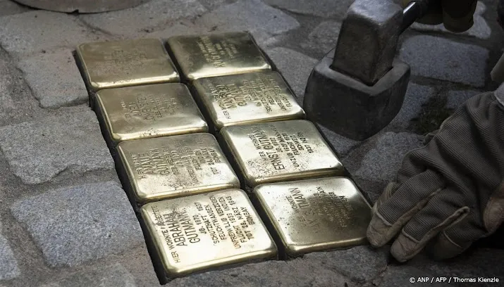 verhalen van 15 500 stolpersteine verzameld in een app