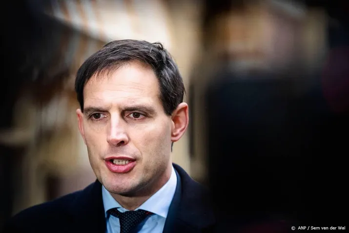 verhoging minimumloon met 10 procent kost overheid 63 miljard