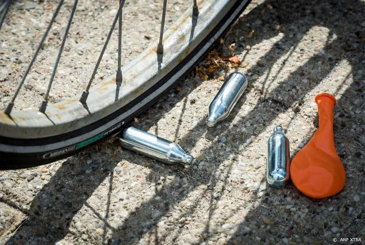 verkoopverbod lachgas evenementen rotterdam