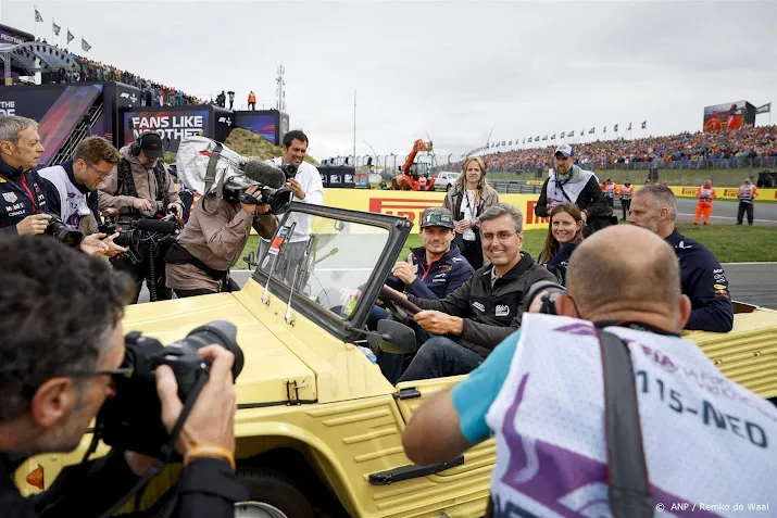 verstappen belooft fans leuke formule 1 race met mogelijk regen