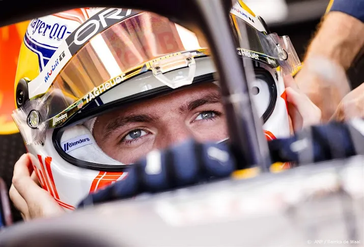 verstappen boekt in hongarije zevende formule 1 zege op rij