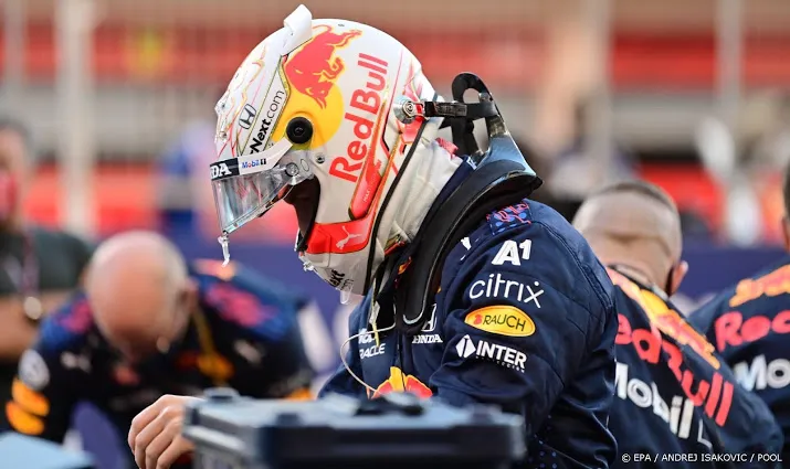 verstappen liever eerste met een penalty dan zo tweede