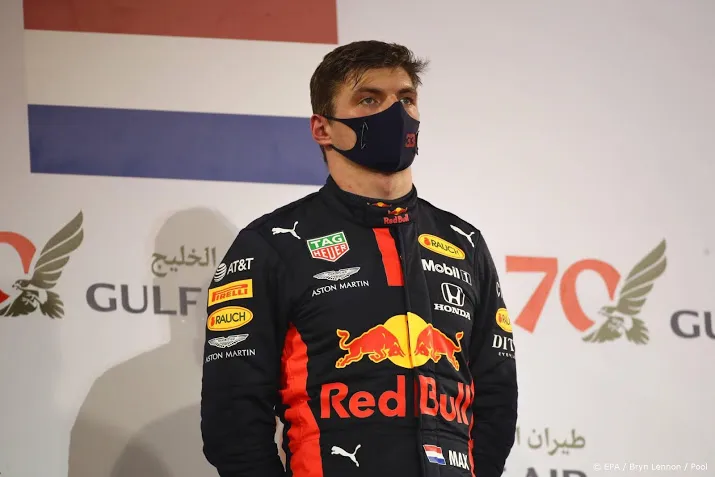 verstappen nuanceert harde uitspraken na crash grosjean