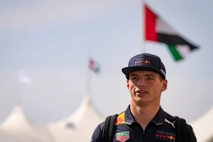 verstappen sluit af met derde plek abu dhabi