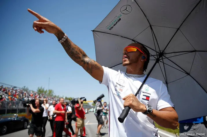 verstappen vijfde in gp canada hamilton wint