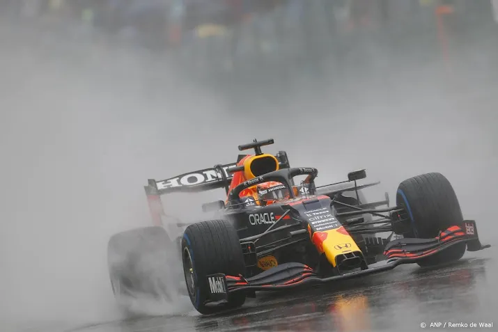 verstappen wint in nat belgie kortste formule 1 race ooit