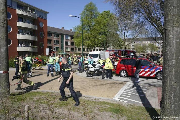 vier brandweerlieden gewond na explosie bilthoven