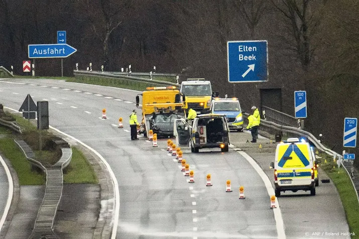 vier nederlanders omgekomen op snelweg duitsland