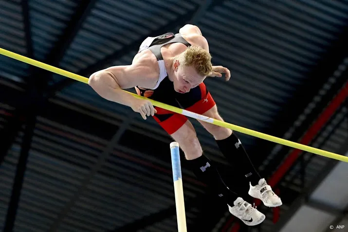 vloon brengt nederlands record polsstokhoogspringen op 596 meter