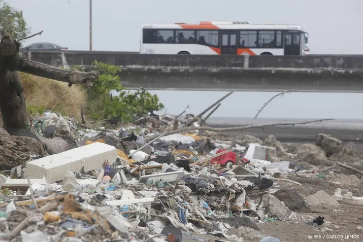 vn besluit verdrag nodig tegen plasticvervuiling
