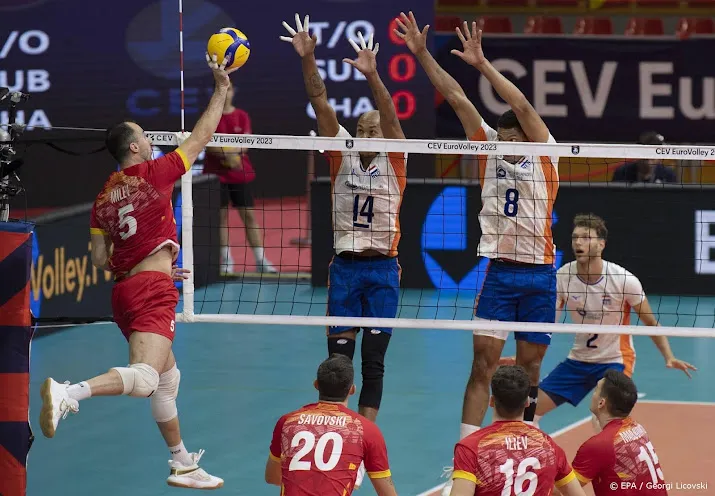 volleyballers sluiten poulefase ek af met zege op noord macedonie