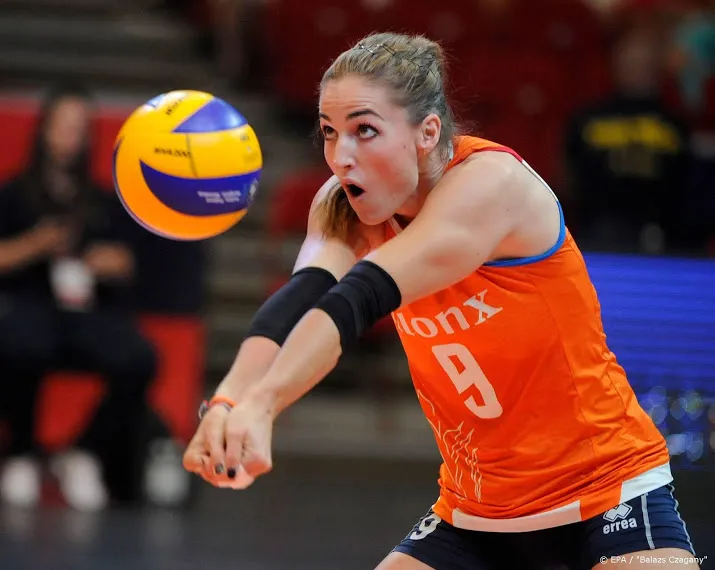 volleybalsters openen okt tegen azerbeidzjan