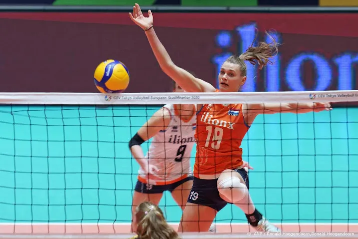 volleybalsters winnen ook van zweden