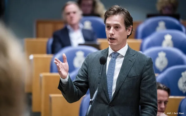 volt dringt aan op snelle invoering wet politieke partijen