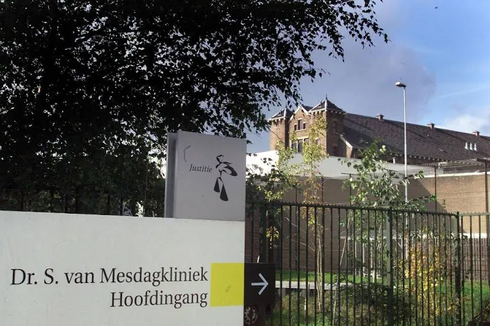 voortvluchtige tbser mesdag kliniek opgepakt