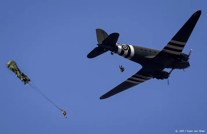 vrije val airborne op ginkelse heide geannuleerd door harde wind