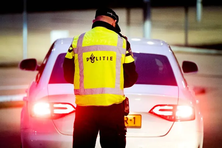 vrouw en man gewond na verkeersruzie
