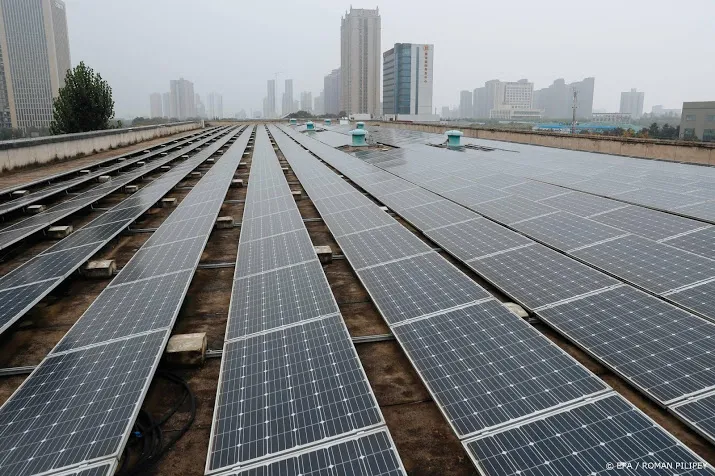 vs leggen import grondstoffen zonnepanelen uit china aan banden