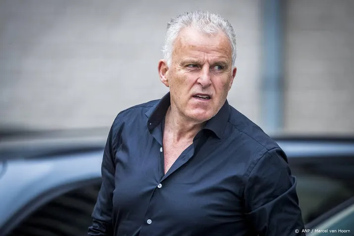 vs noemen neergeschoten de vries nationale held