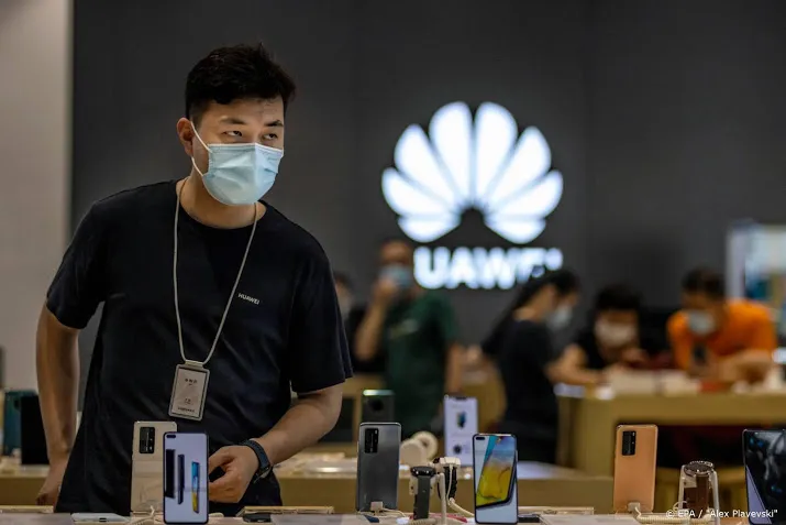 vs willen contractverbod voor bedrijven met banden met huawei