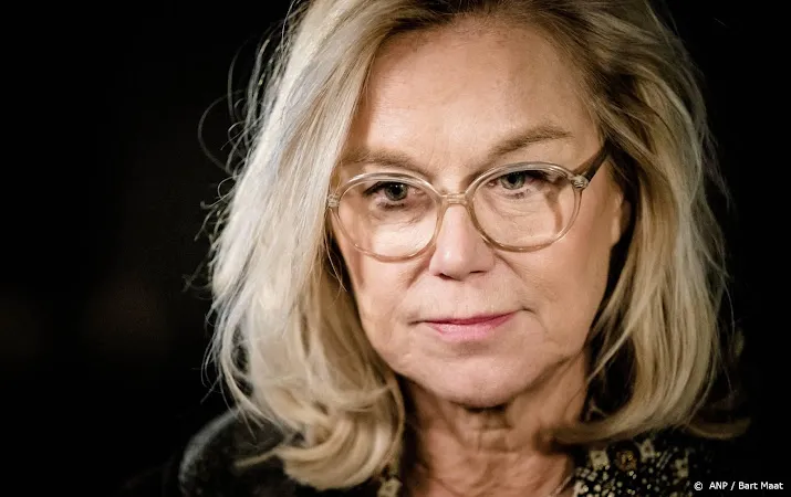 vvd wil bezuinigen wegens stijgende rente maar zegt niet waarop