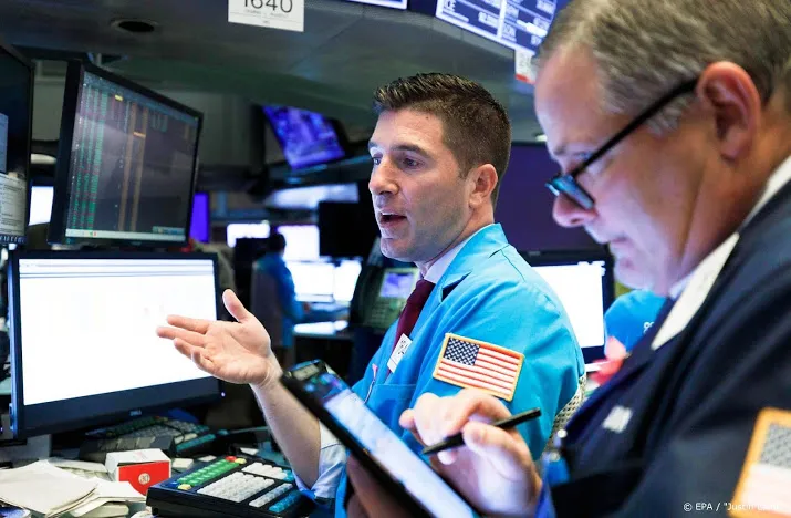 wall street begint tweede kerstdag in de plus
