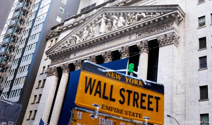 wall street opent licht hoger