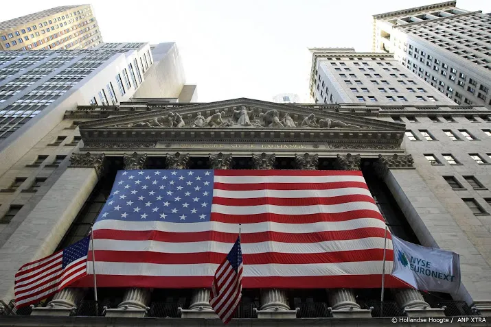 wall street opent met kleine winst