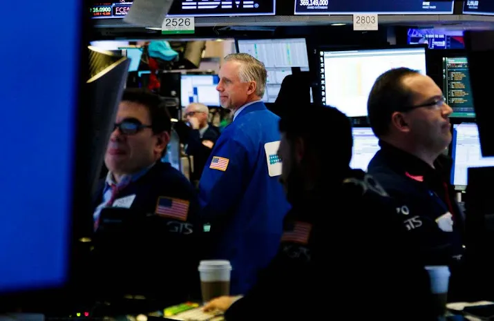 wall street sluit met klein verlies