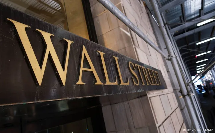 wall street sluit overwegend met rode cijfers