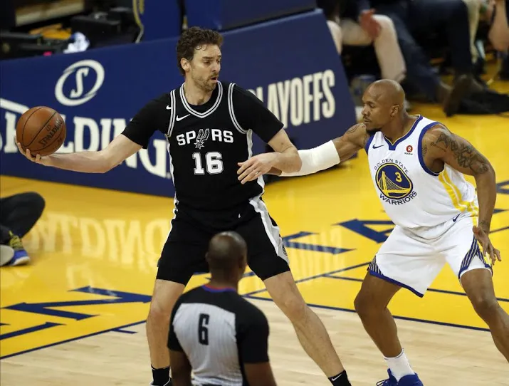 warriors en 76ers naar tweede ronde play offs