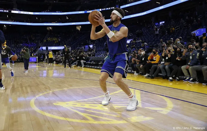 warriors winnen nba topper tegen bucks met hoofdrol voor thompson
