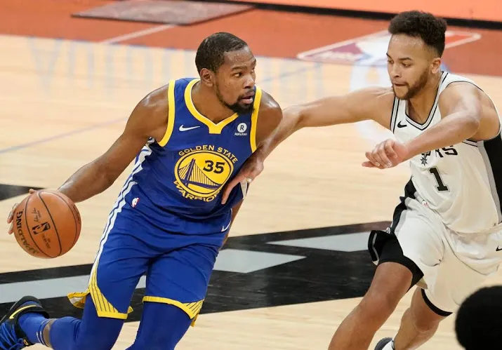 warriors zege verwijderd van volgende ronde