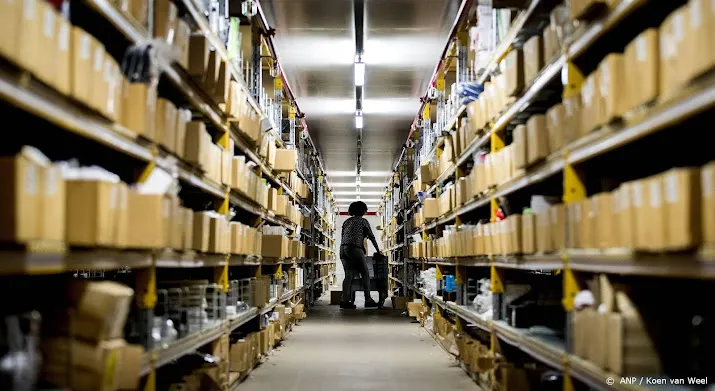 webwinkel drogist nl lijft webshops voor ondergoed en badmode in