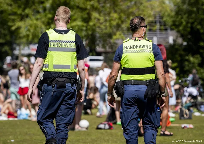 weer rellen bij ontruiming park in maastricht