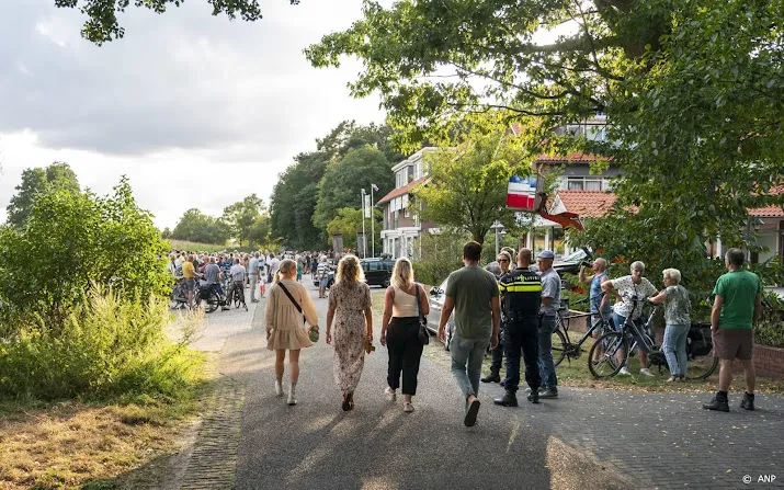 weer veel bewoners op de been bij asielhotel albergen