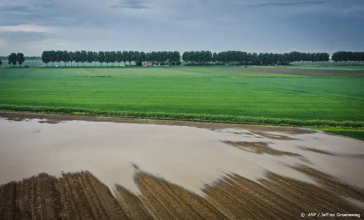 weeronline op een na natste eerste pinksterdag ooit in de bilt