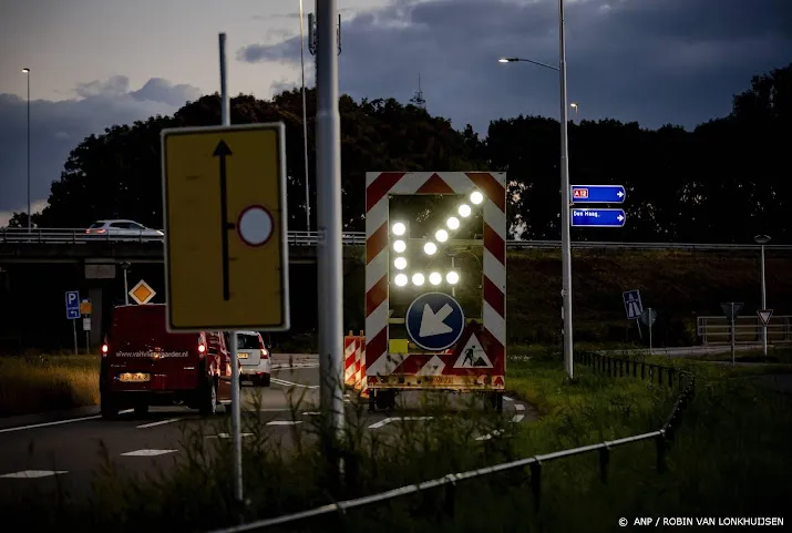 wegafsluiting a12 zorgt bij eerste ochtendspits voor vertragingen