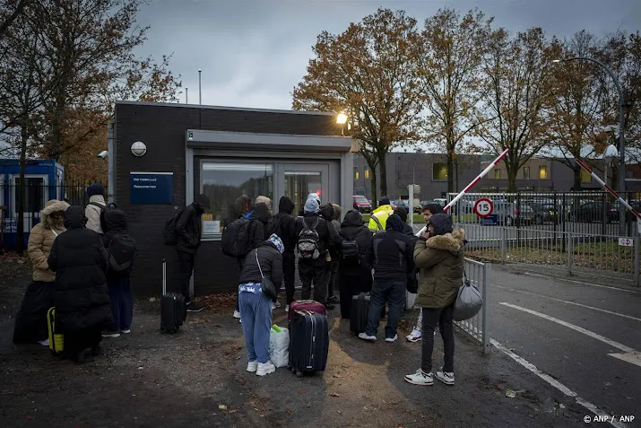 wekelijkse instroom asielzoekers opnieuw hoger dan vorig jaar